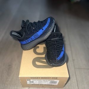 YEEZY BOOST 350 V2 INFANTS- Sold